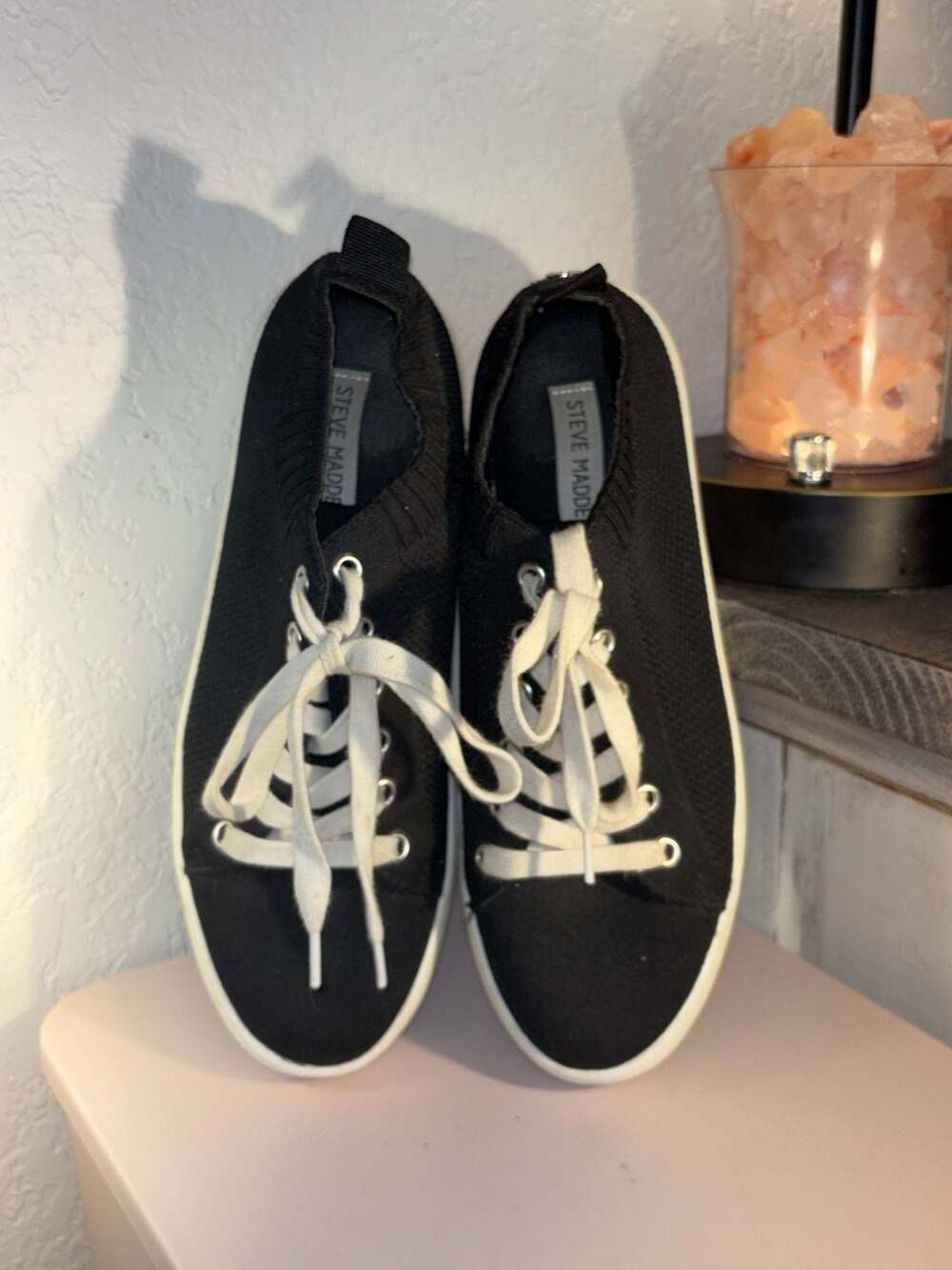 O2: Steve Madden Gazer Black Knit Platform Sneakers Size 8M